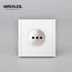 C10-017 1pin socket outlet